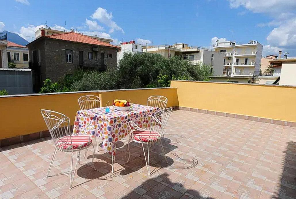 Villa Zeta'S Vintage Garden House à Sparte Extérieur photo